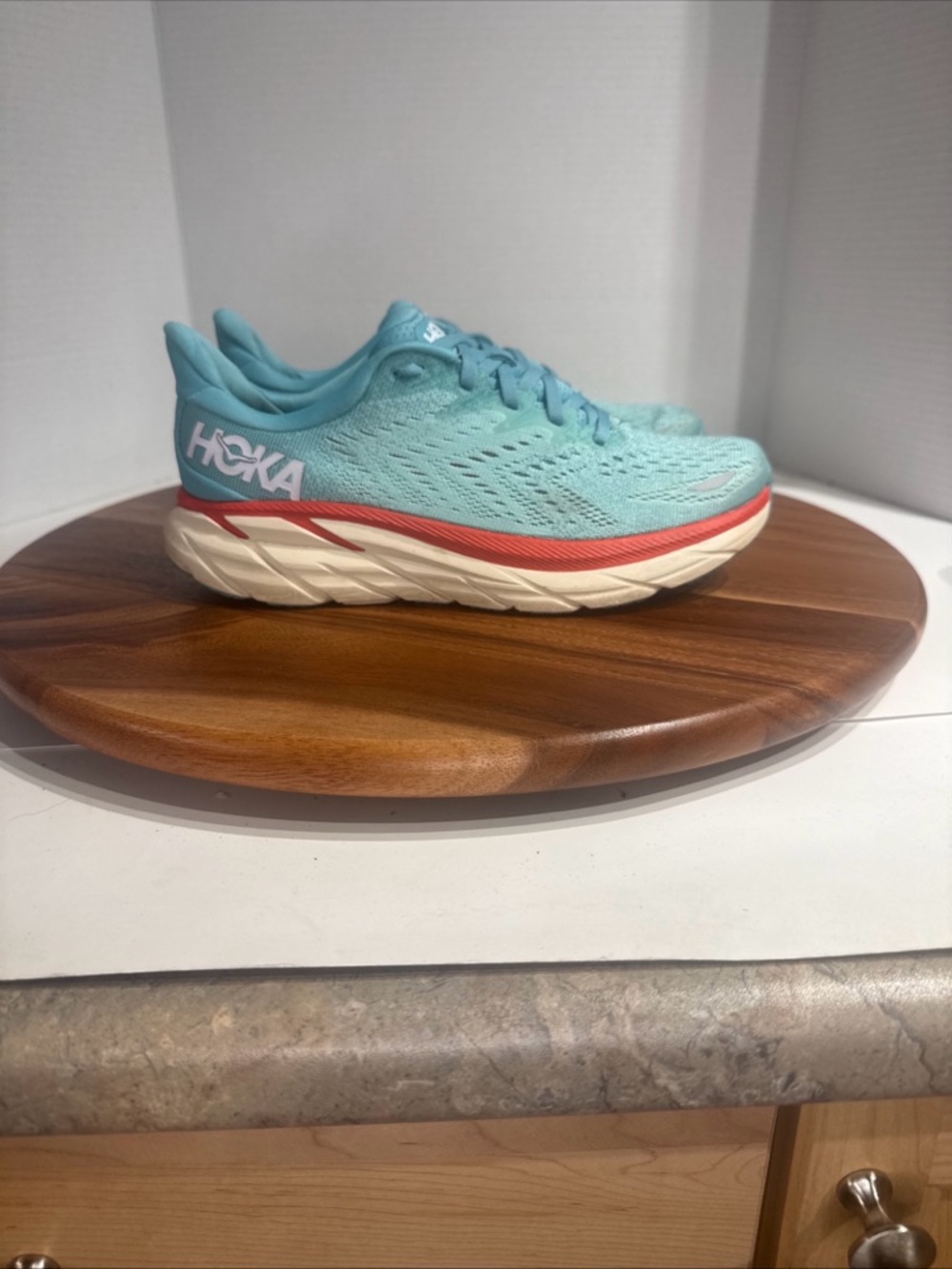 Hoka One One Clifton 8 Teal Red Women’s Size 7 B (1119394)